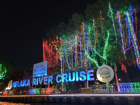 Cruise Into The History of Melaka Via Melaka River Cruise - BIZ+Leisure