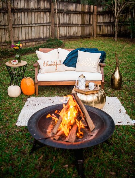 backyard bonfire party ideas - Dawne Mansfield