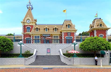 Disneyland Main Street Station