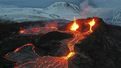 Islande: l'éruption volcanique s'étend avec une nouvelle faille de lave