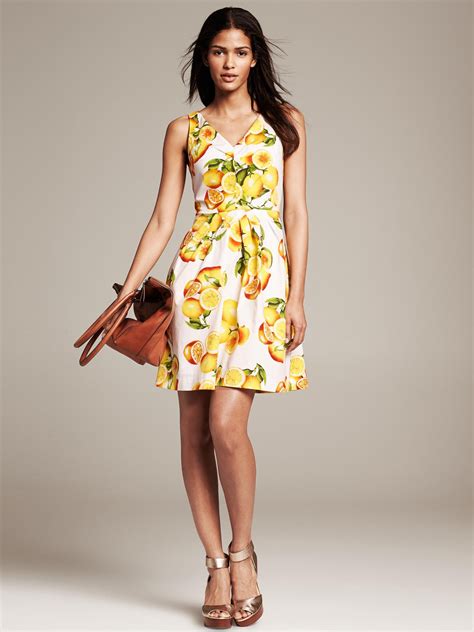 Banana republic Lemon Print Fit and Flare Dress White in Yellow | Lyst