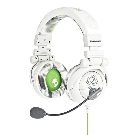 Skull Candy Headset | Skullcandy headphones, Gaming headphones, White headphones