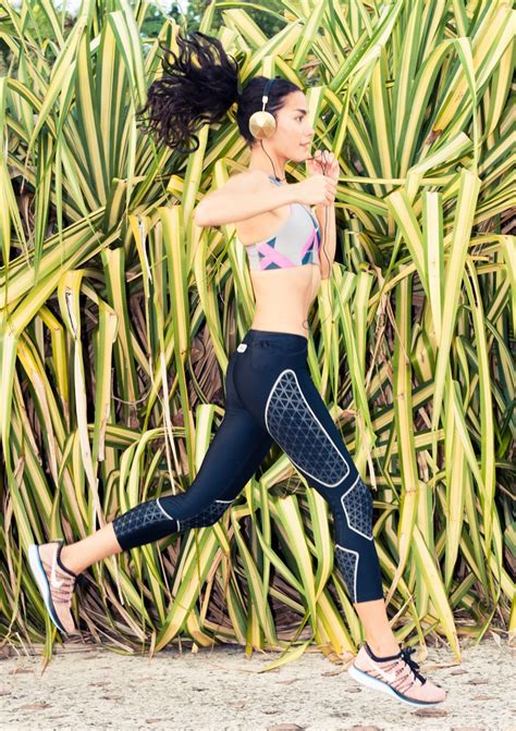 How To Properly Train For A Marathon http://www.thecoveteur.com/marathon-training-guide ...