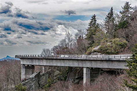 Linn Cove Viaduct | Photos by Ravi