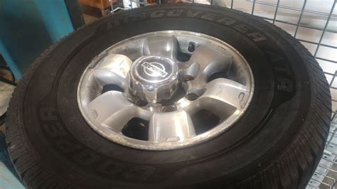 SET OF 4, COOPER DISCOVERER 15 INCH TRUCK TIRES, MOUNTED ON 6 BOLT ...