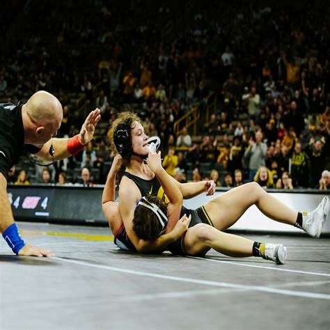 Watch: Iowa Hawkeyes Wrestling Star Maneuvered Pin/Fall Within 28 ...