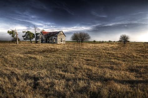 The History Behind The Women-Only Ghost Town In Oklahoma