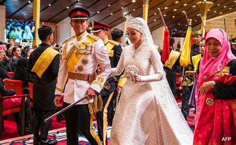 Brunei's Prince Abdul Mateen And His Bride Yang Mulia Anisha Rosnah's Wedding Style Is Royalty ...