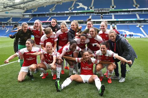 Arsenal Women win FA Women's Super League for first time since 2012 with 4-0 thrashing of Brighton