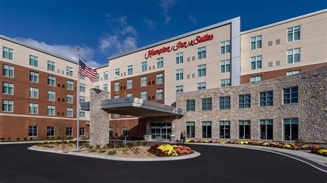 Hampton Inn & Suites – Rosemont – CSO