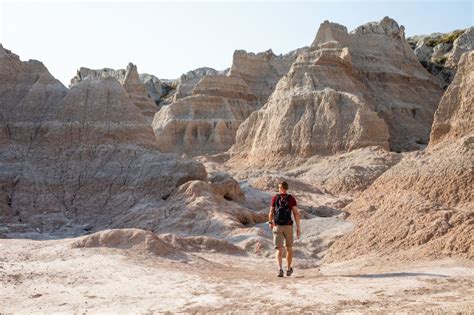 The Castle Trail: One of the Best Hikes in Badlands National Park – Earth Trekkers