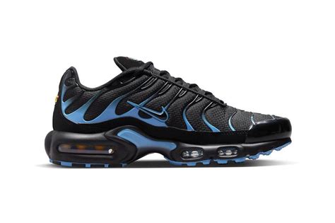 Nike Air Max Plus Black/University Blue Colorway | Hypebeast