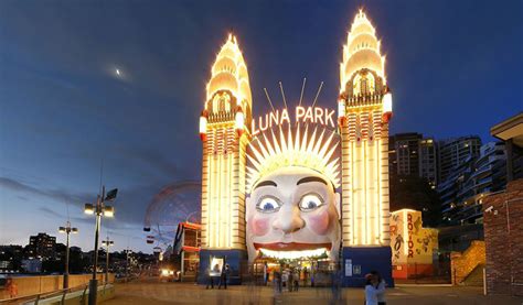 Luna Park in Melbourne - Melbourne Luna Park, Places to Visit in Melbourne