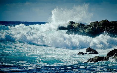 ocean waves breaking on rocks | Blowing in the wind | Pinterest