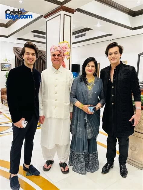 Mohsin Khan – Bio, Wiki, Career, Age, Social Media Accounts, Family, Net Worth, Controversies ...