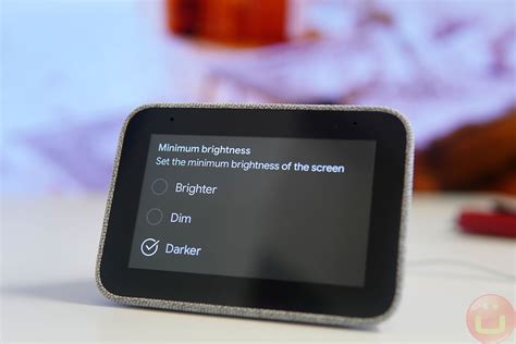 Lenovo Smart Clock Review | Ubergizmo