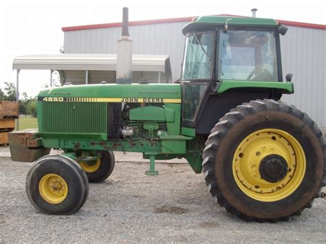 John Deere 4650 salvage tractor at Bootheel Tractor Parts