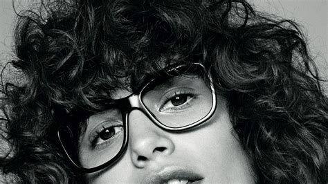 The Glasses Guide: Vogue Charts The Womens Glasses Trends | British Vogue