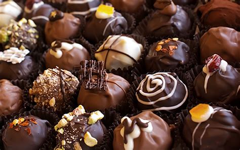 The 8 Best Chocolate Shops in Maine!