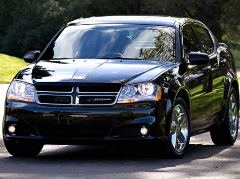 2012 Dodge Avenger Price, Value, Depreciation & Reviews | Kelley Blue Book