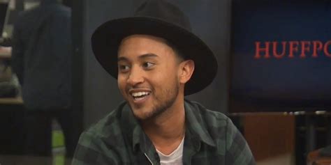 Tahj Mowry Is 'Totally Down' For A 'Smart Guy' Reunion | HuffPost