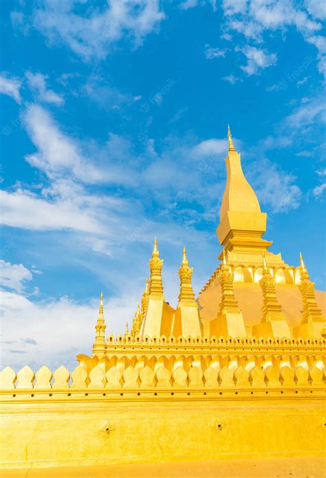 Premium Photo | Beautiful architecture at pha that luang,vientiane, laos.