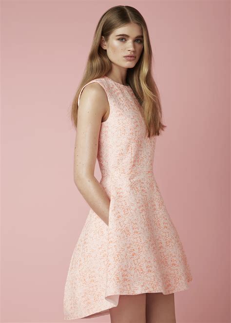 Spring '14 Christian Dior Sleeveless Dress | Dresses, I dress, Sleeveless dress