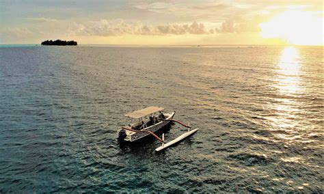 Bora Bora Sunset Cruise & Motu Dinner | Tahiti.com