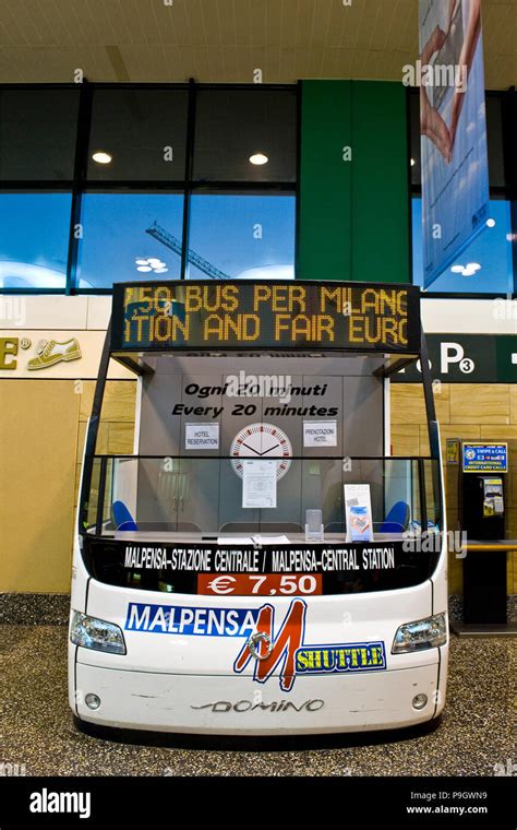 Ticket bus Malpensa express,Arrivals hall,Malpensa airport,Milan,Italy Stock Photo - Alamy