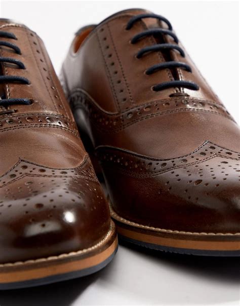 ASOS Wide Fit Brogue Shoes In Brown Leather With Natural Sole And Navy Details for Men - Lyst