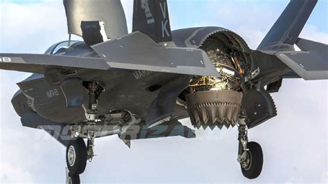 F-35B Lightning II Fighter Jet Take Off and Vertical Landing in Japan US Marine Corps