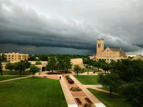 Storm that just rolled over Abilene TX : r/weather