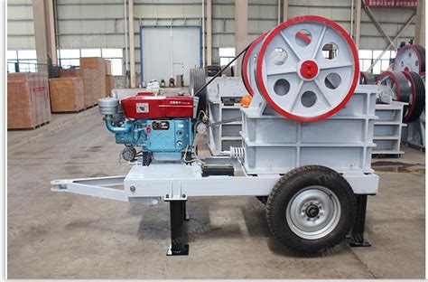 Mobile Tyre 11HP Diesel Jaw Crusher