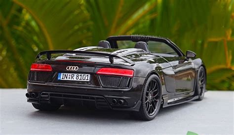 Audi R8 V10 Plus Spyder Black | SPORTCars