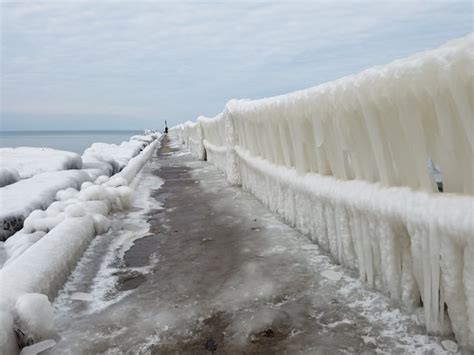 Rochester NY ice & wind storm : r/pics