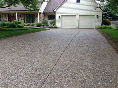 Driveways - Kelly Designs in Concrete