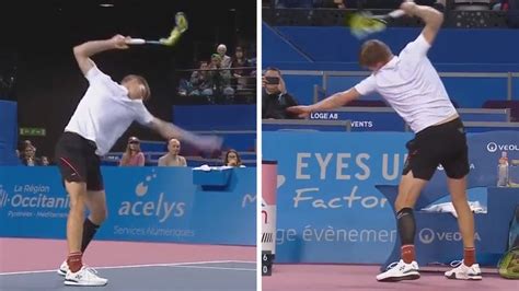 Tennis Star Alexander Bublik Destroys 3 Rackets In Wild Mid-Match Meltdown