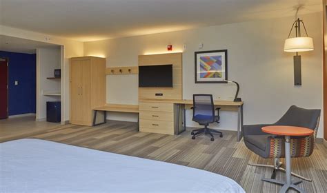 Holiday Inn Express Eugene - Springfield, an IHG Hotel Springfield ...