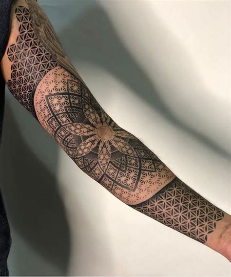 Account Suspended | Tatouage géométrique, Tatouage manchette, Mandala ...