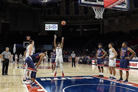 Photos – Basketball vs Howard | A Sea of Red