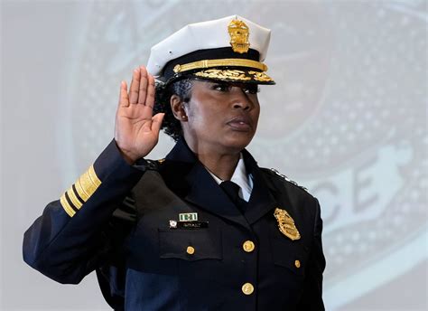 Columbus police Chief Elaine Bryant has need for protection, experts say