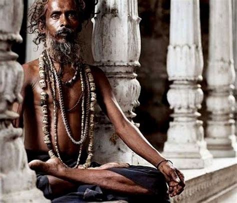 Secrets Of The Aghori Sadhus - Indiatimes.com