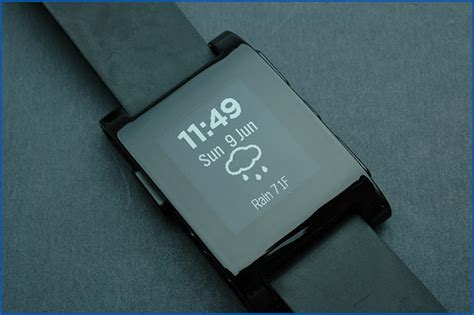 Techunboxed: Pebble Smart Watch [Review]