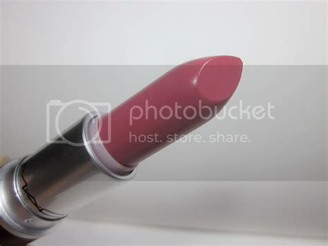 Review: MAC Please Me Lipstick by xoxo, laarni