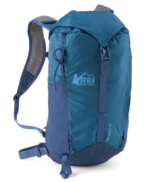 12 Best Daypacks for Women for Any Hike or Adventure (2021)