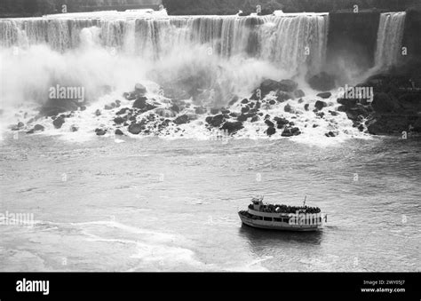 Sightseeing boat tour of niagara falls Black and White Stock Photos ...