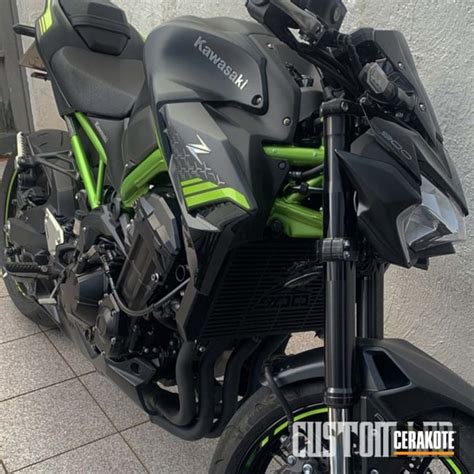 Kawasaki Z900 - High Temp Exhaust | Cerakote