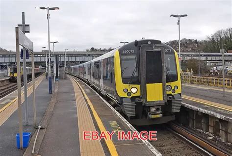 PHOTO SOUTH Western Railway Class 450 Siemens Desiro Emu 450 073 Departing From £1.85 - PicClick UK