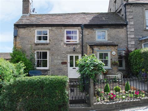Cartmel Cottage | Middleham | Yorkshire Dales | Self Catering Holiday ...