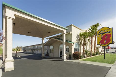 Super 8 by Wyndham Ridgecrest | Ridgecrest, CA Hotels